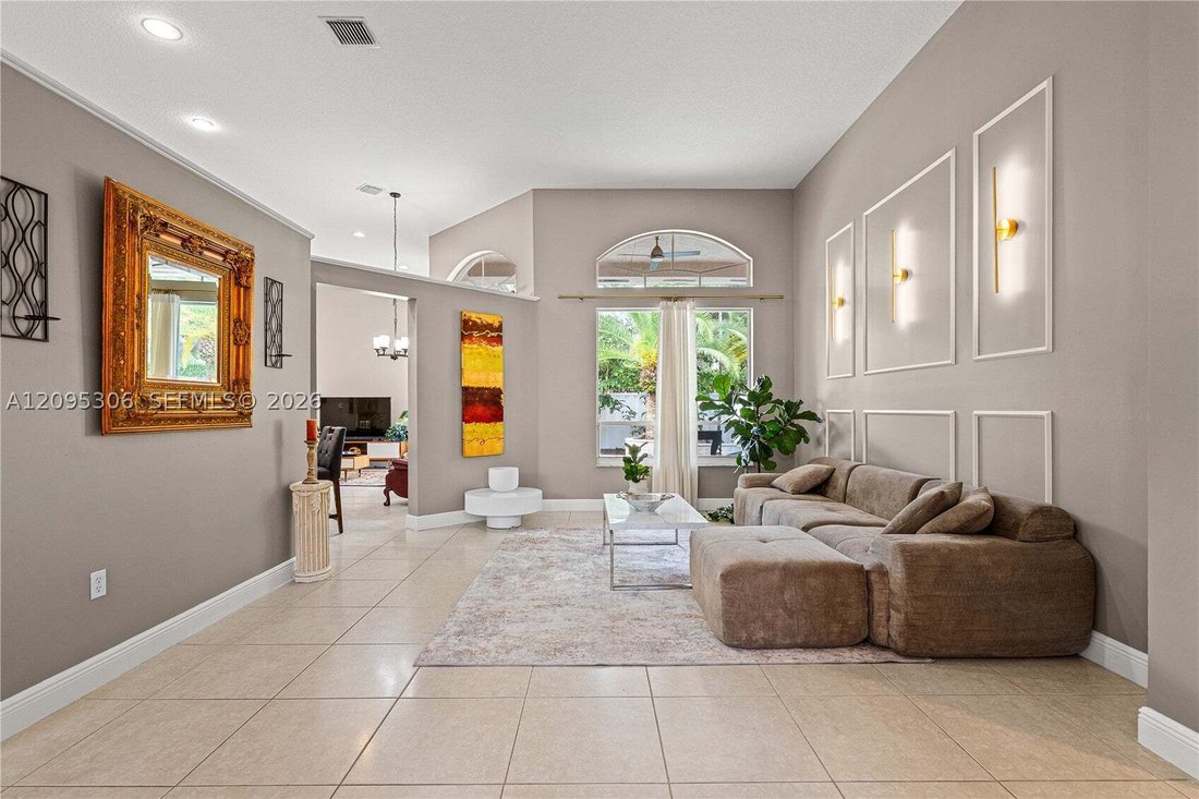 House in Pembroke Pines, Florida, United States 3 - 18965448