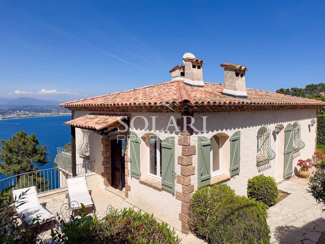 Villa à Théoule-sur-Mer, Provence-Alpes-Côte d'Azur, France 2 - 17837296