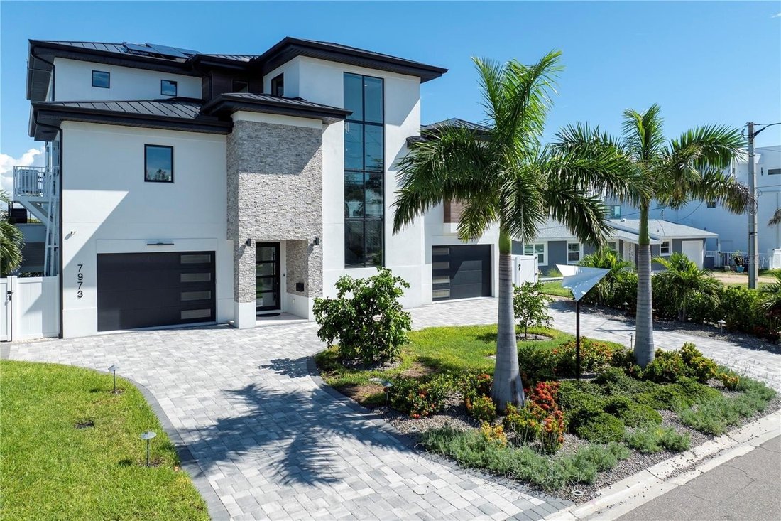 House in St. Petersburg, Florida, United States 3 - 18978609