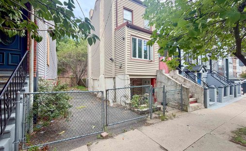 House in Jersey City, New Jersey, United States 1