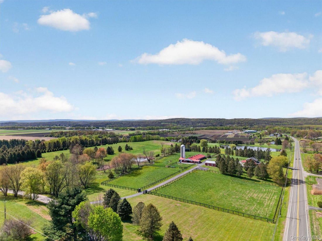 House in New Hampton, New York, United States 2 - 17998769