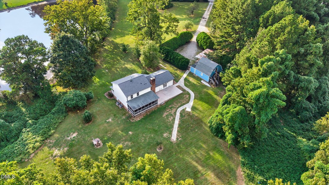 House in Zebulon, North Carolina, United States 3 - 18970037
