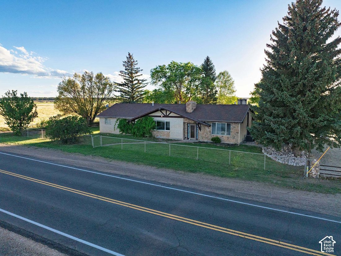 House in Boneta, Utah, United States 1 - 18969359