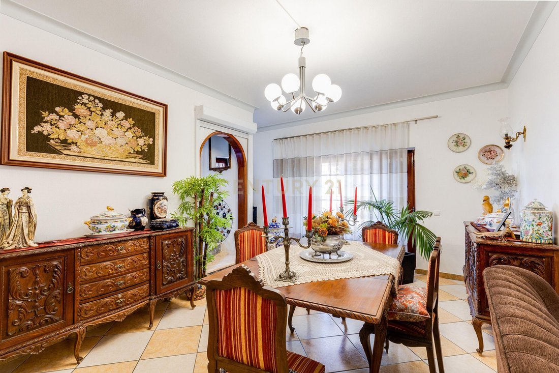 Villa in Aguda, Leiria District, Portugal 2 - 18979285