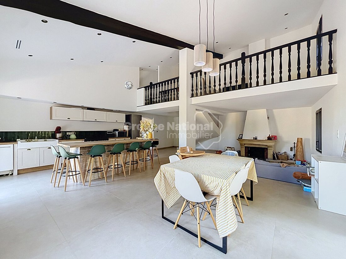 Villa in Velleron, Provence-Alpes-Côte d'Azur, France 5 - 18979835