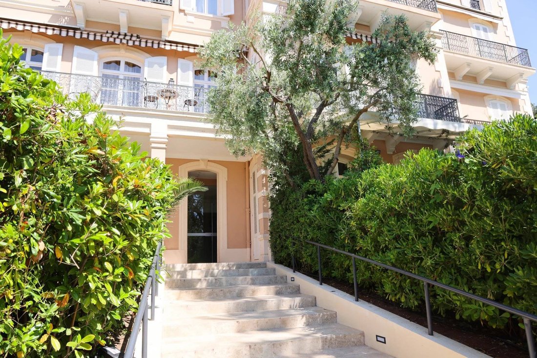 Apartment in Cannes, Provence-Alpes-Côte d'Azur, France 2 - 18009031