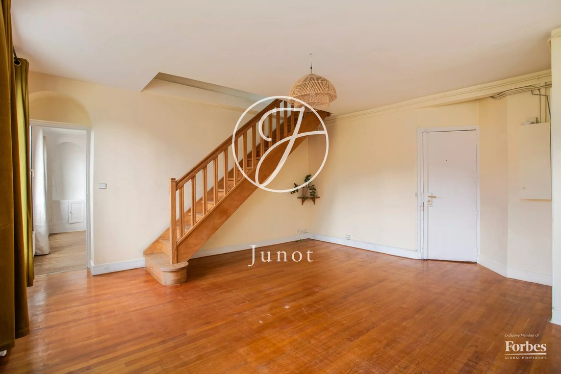 Apartment in Courcelles-Wagram, Paris 17e Arrondissement, Paris 4 - 18965683