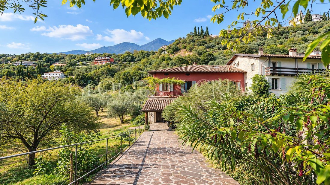 Country House in Gaino - Pulciano, Toscolano, Lombardy 3 - 18972560