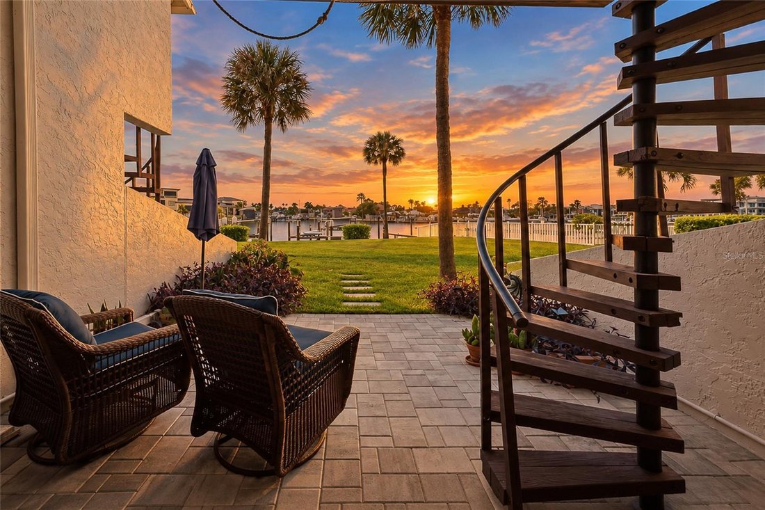Condo in St. Petersburg, Florida, United States 3 - 18969714