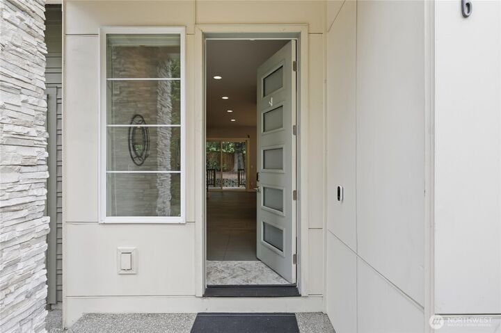 House in Lake Forest Park, Washington, United States 2 - 18973272