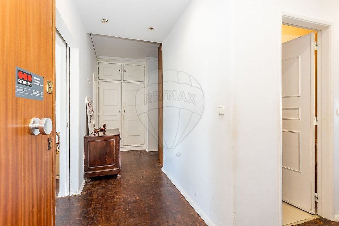 Apartment in Benfica, Lisbon, Portugal 2 - 18965460