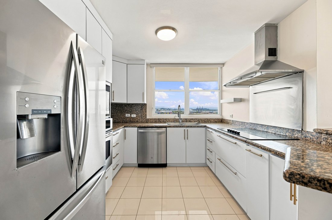 Condo in San Juan, San Juan, Puerto Rico 5 - 18973394