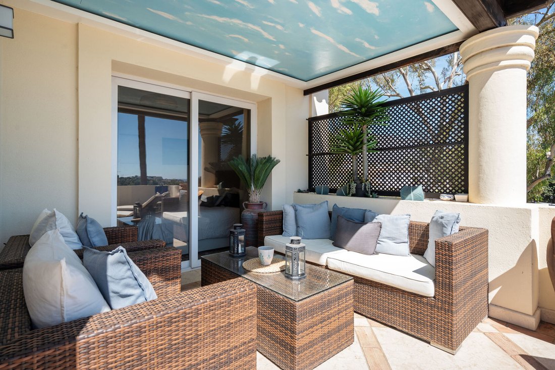 Penthouse in Nueva Andalucia, Marbella, Spain 4 - 13428566