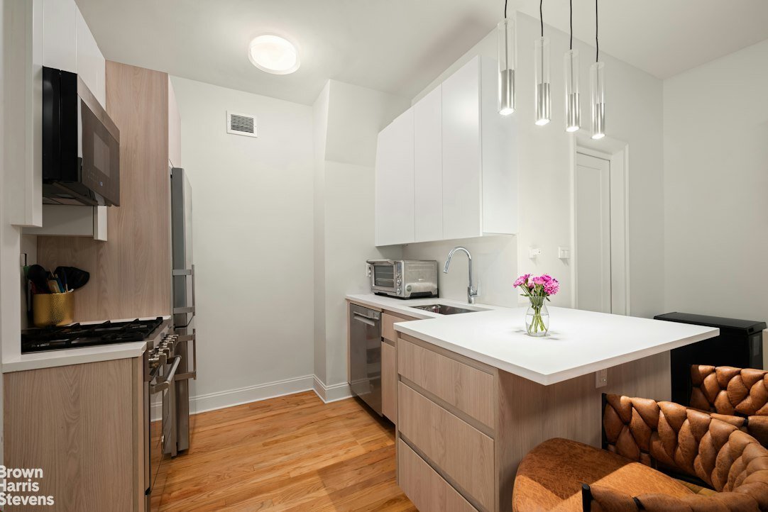Co Op in New York, New York, United States 3 - 18968937