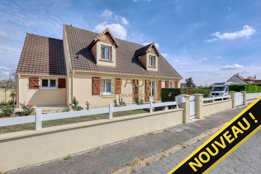 Maison à Crégy-lès-Meaux, Île-de-France, France 1 - 18936409