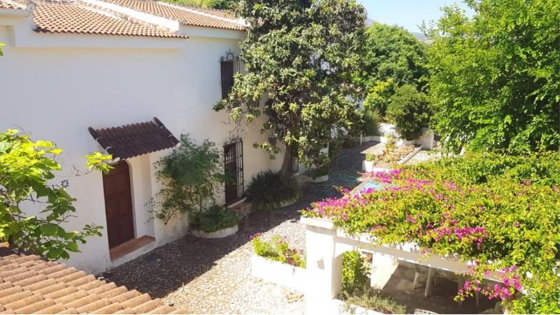 Townhouse in Alhaurin de la Torre, Andalusia, Spain 2 - 18187874