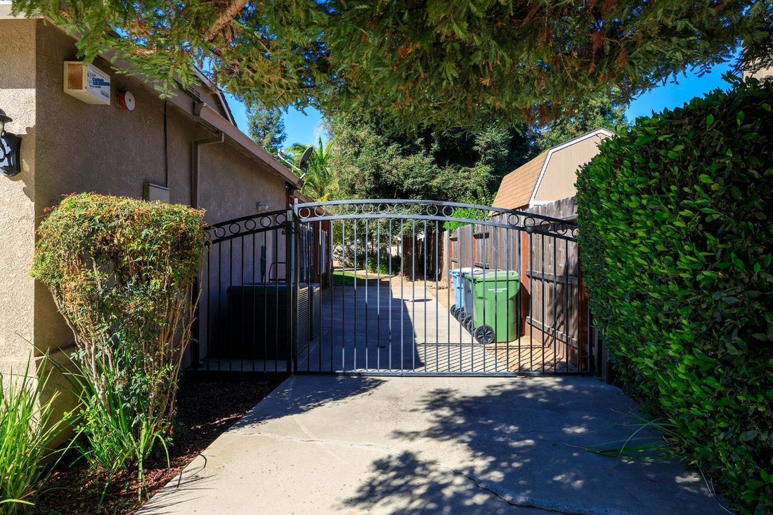 House in Turlock, California, United States 2 - 18981853