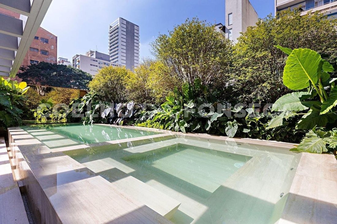 Condo in São Paulo, State of São Paulo, Brazil 1 - 18972809