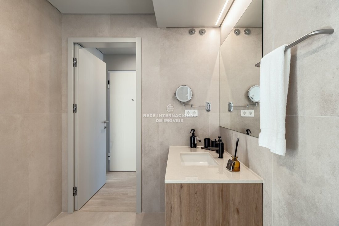 Apartment in Santo Antonio, Lisbon, Portugal 4 - 18979524