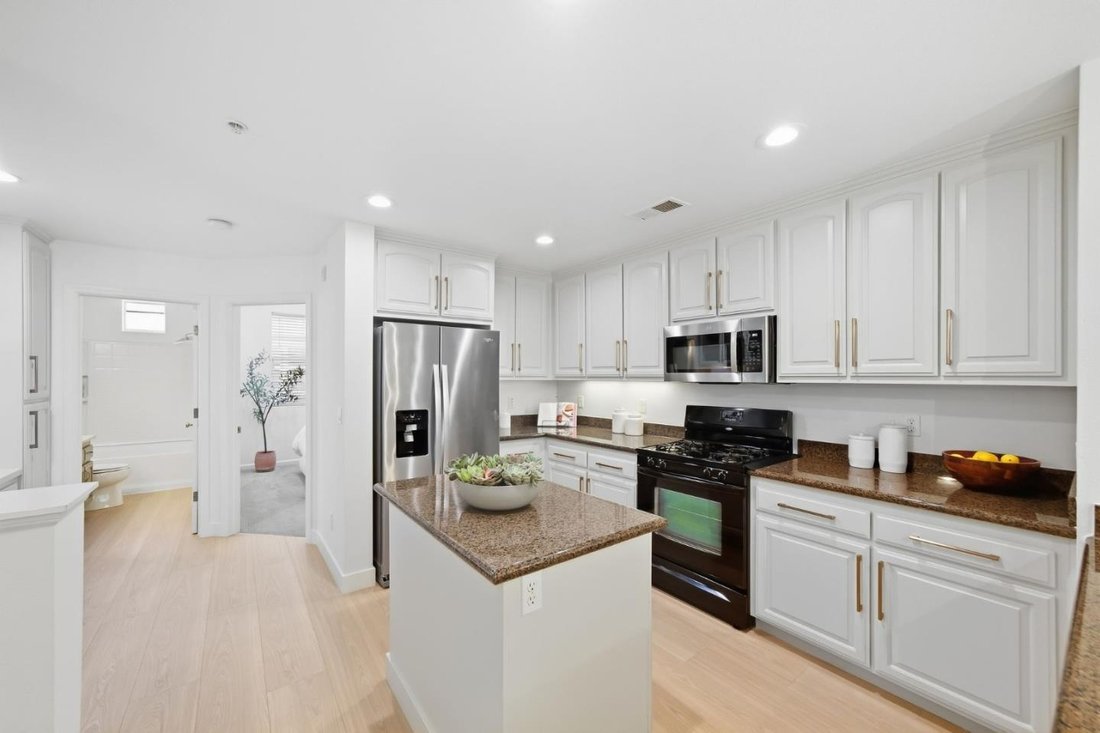 Townhouse in Newark, California, United States 4 - 18976140