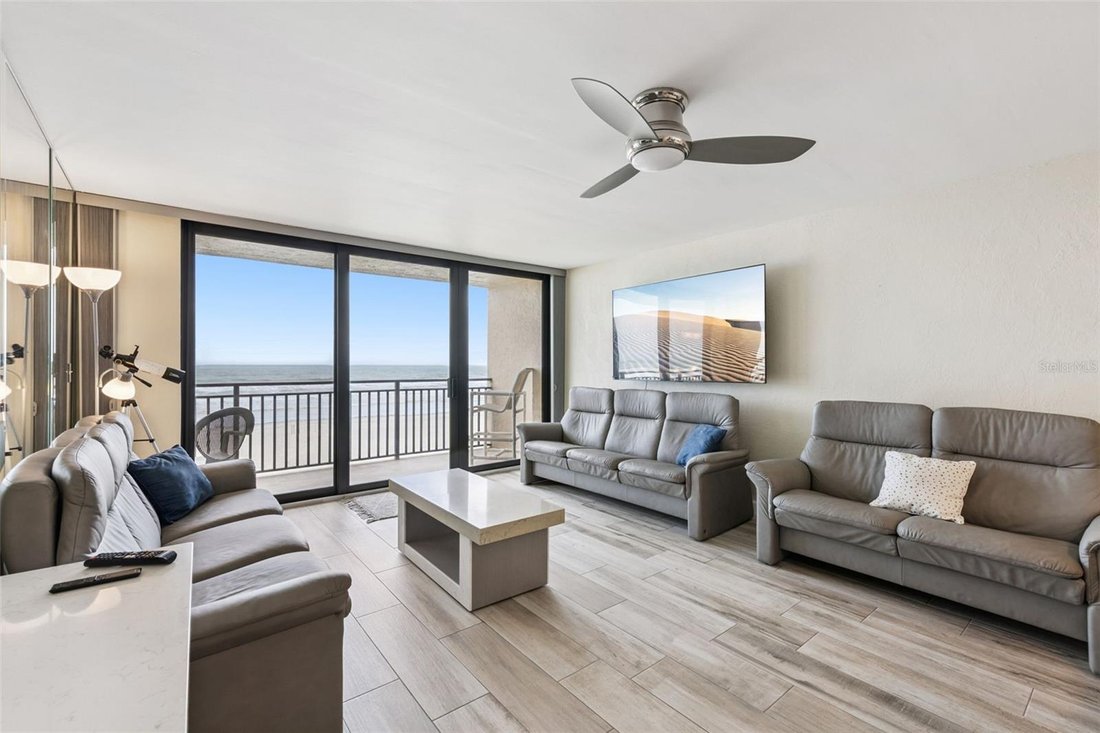 Condo in New Smyrna Beach, Florida, United States 5 - 18978963