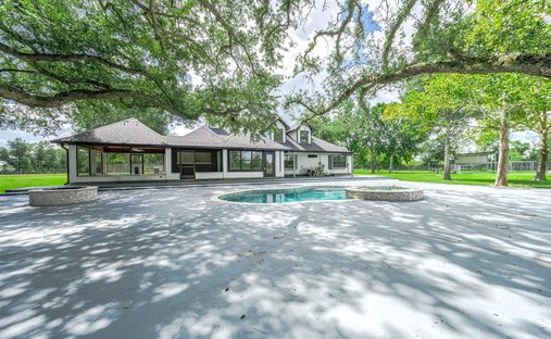 House in Danbury, Texas, United States 1