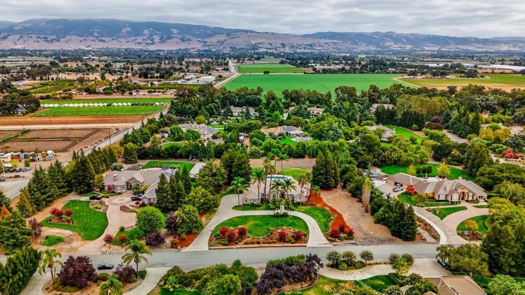Maison à Gilroy, Californie, États-Unis 4 - 18606208