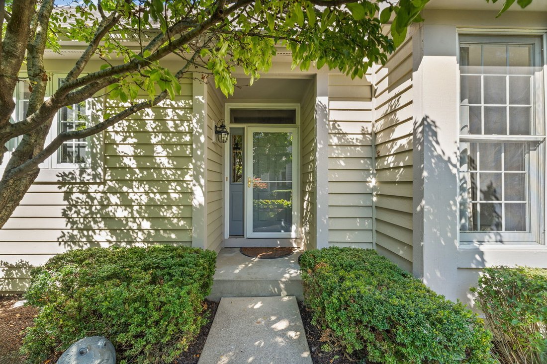 Villa in Glenview, Illinois, United States 2 - 18979609