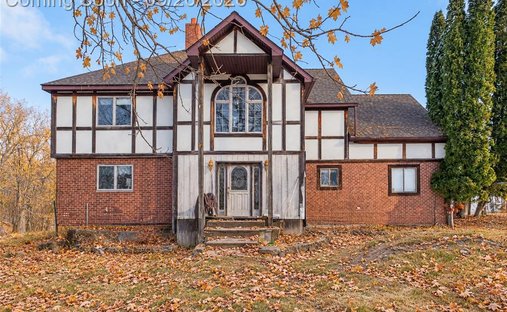 House in Holly, Michigan, United States 1