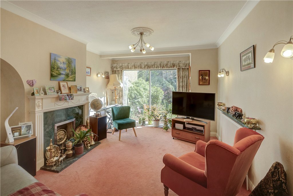 House in Norbiton Common, Royal Borough of Kingston upon Thames, England 2 - 18964727