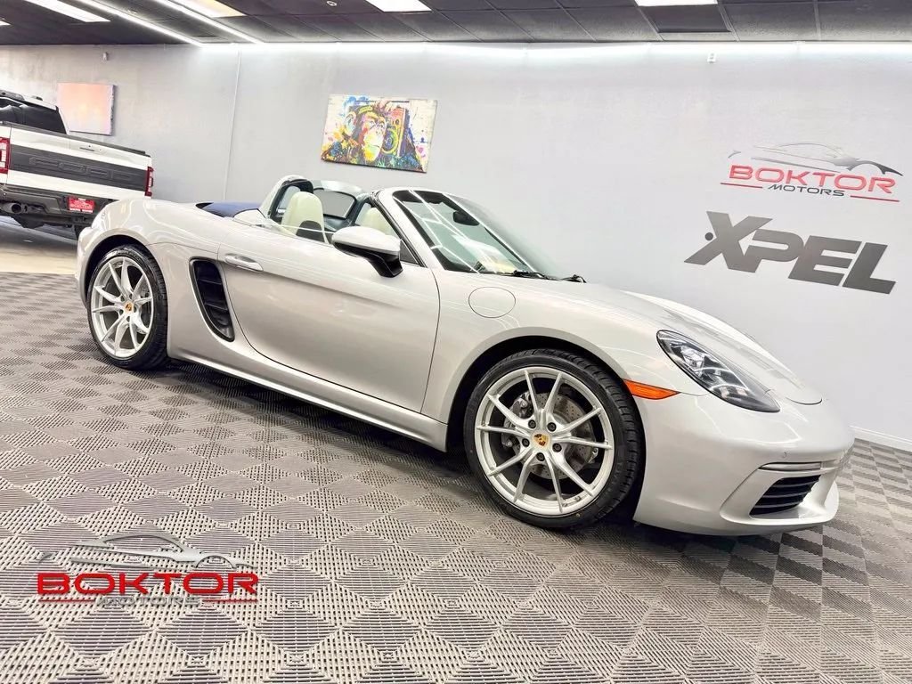 Cabriolet in Las Vegas, NV, United States 1 - 18980852