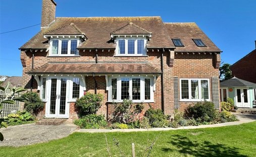 Casa a Milford-on-Sea, Inghilterra 1