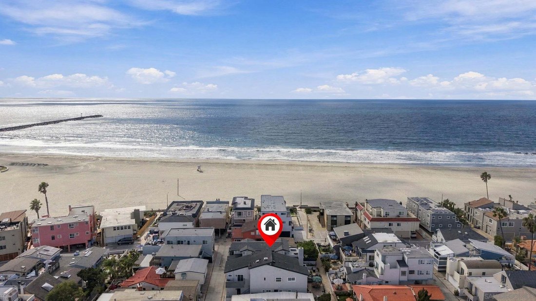 San Diego, California, United States 1 - 18976253