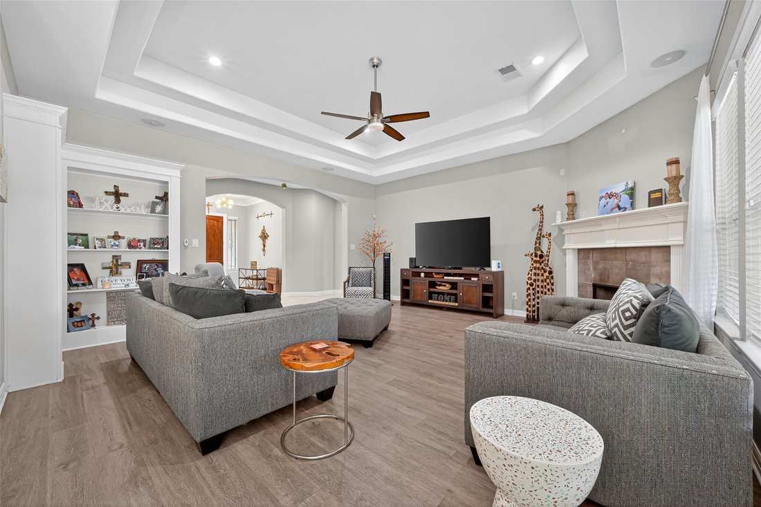 House in Tomball, Texas, United States 5 - 18970492