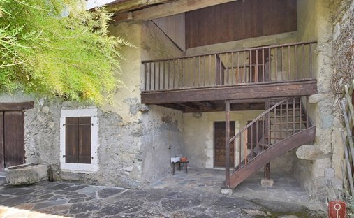 House in Neydens, Auvergne-Rhône-Alpes, France 1
