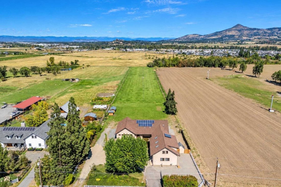 House in Phoenix, Oregon, United States 1 - 18967892