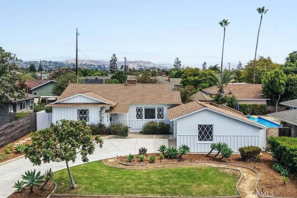 House in Tustin, California, United States 4 - 18965025
