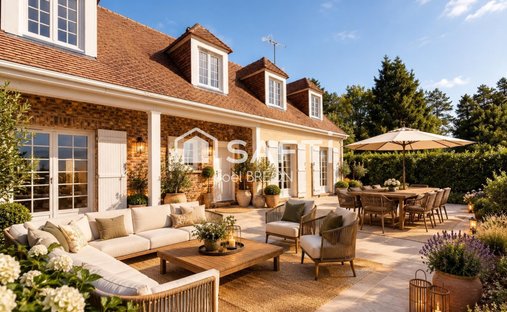 House in Saint-Martin-de-Boscherville, Normandy, France 1