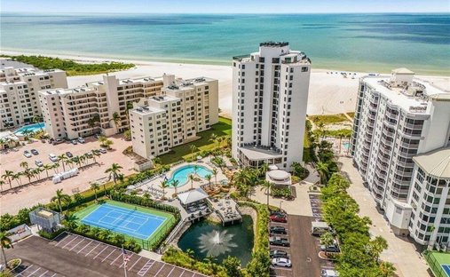 Condo in Fort Myers Beach, Florida, United States 1