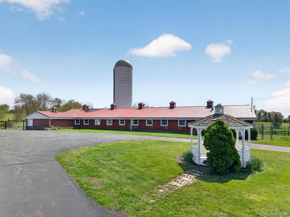 House in New Hampton, New York, United States 5 - 17998769