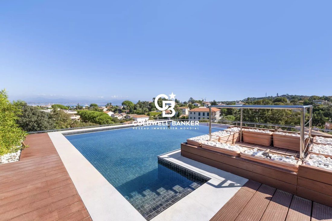 Penthouse in Juan les Pins-Gallice, Antibes, France 2 - 18966153