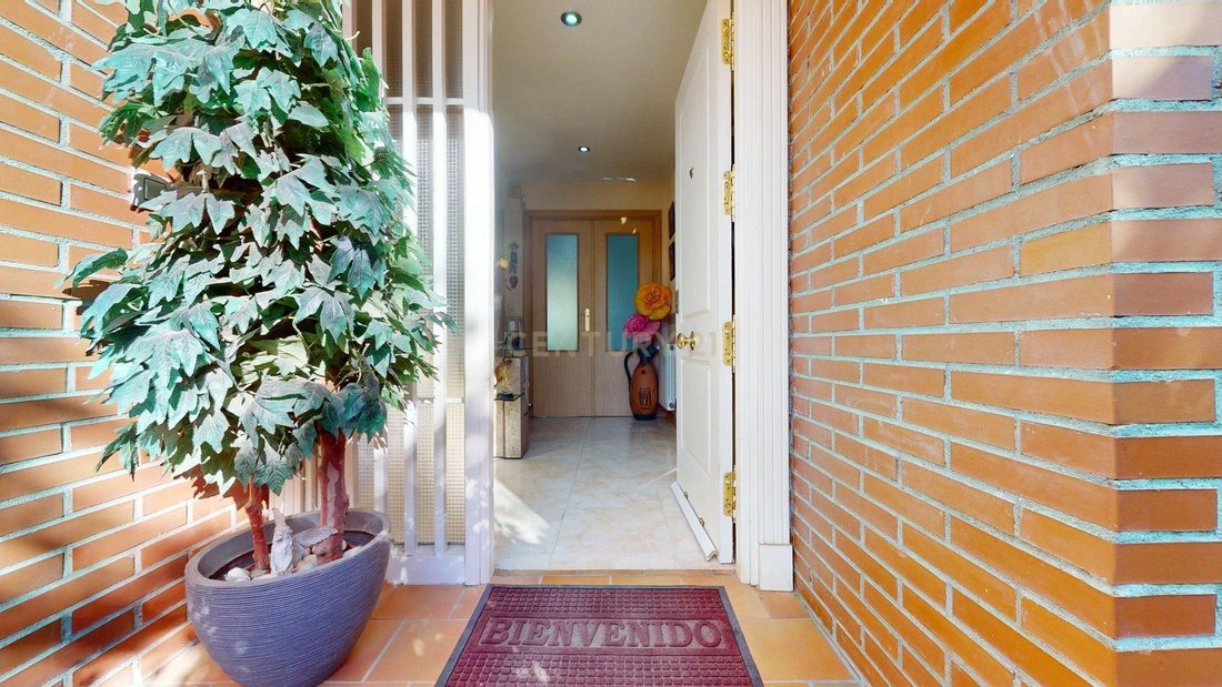 Villa in Rivas-Vaciamadrid, Comunidad de Madrid, Spain 3 - 18978001