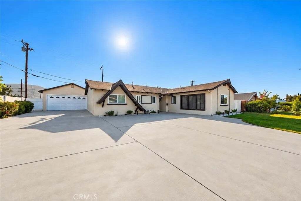House in Orange, California, United States 3 - 18973556