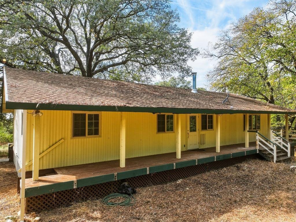 Nevada City, California, United States 1 - 18971502