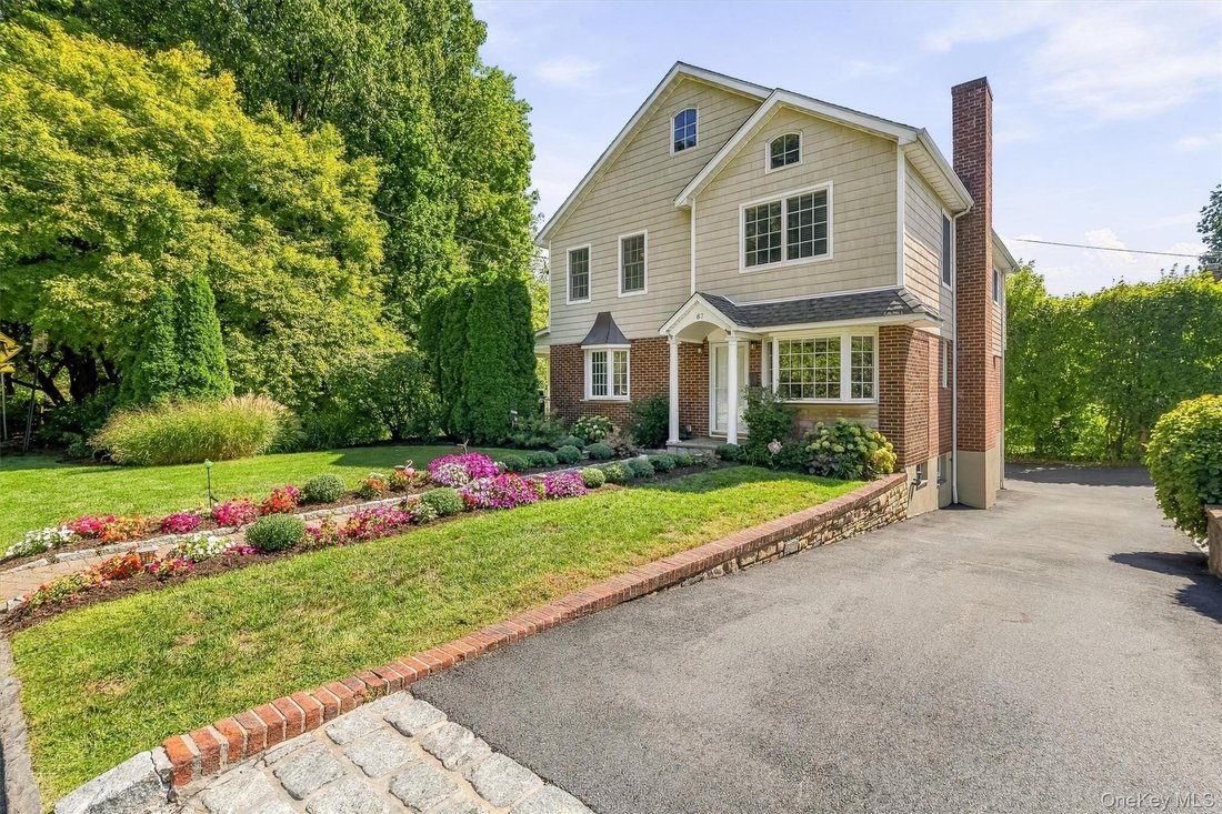 House in White Plains, New York, United States 5 - 18945140