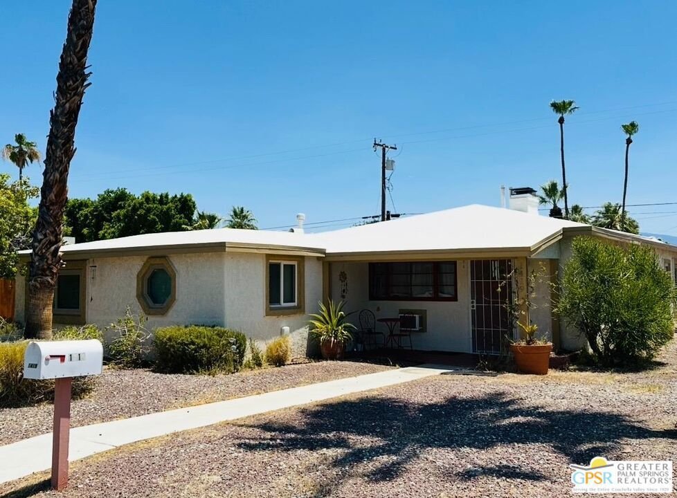 Palm Springs, California, United States 4 - 18968619