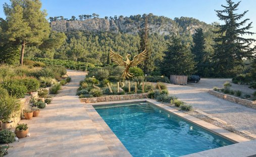 House in La Cadiere-d'Azur, Provence-Alpes-Côte d'Azur, France 1