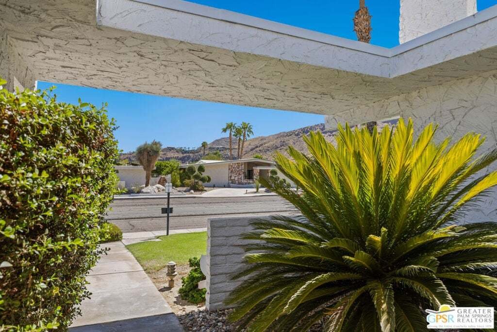 Condo in Palm Springs, California, United States 3 - 18968624