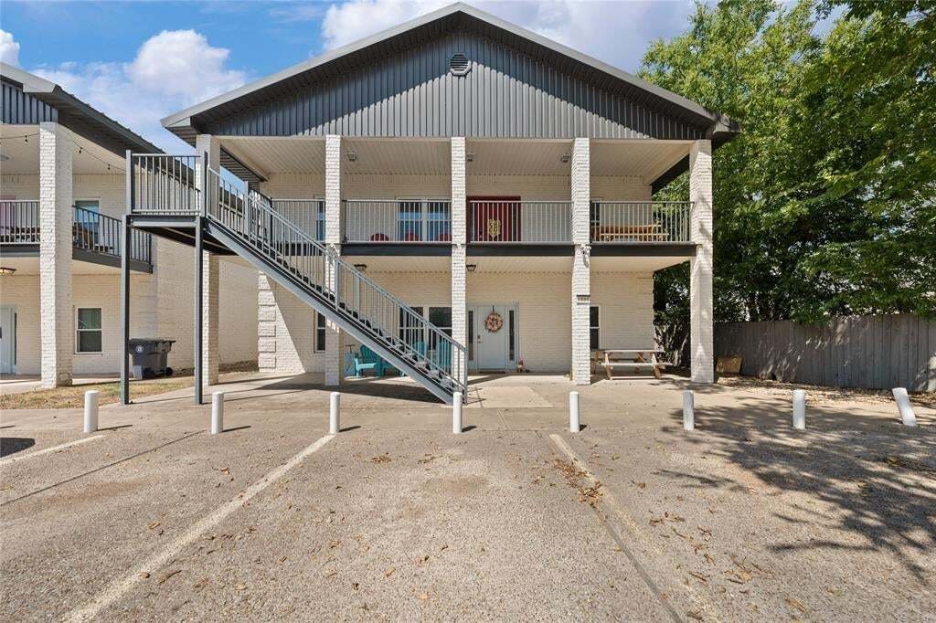 House in Waco, Texas, United States 3 - 18970381
