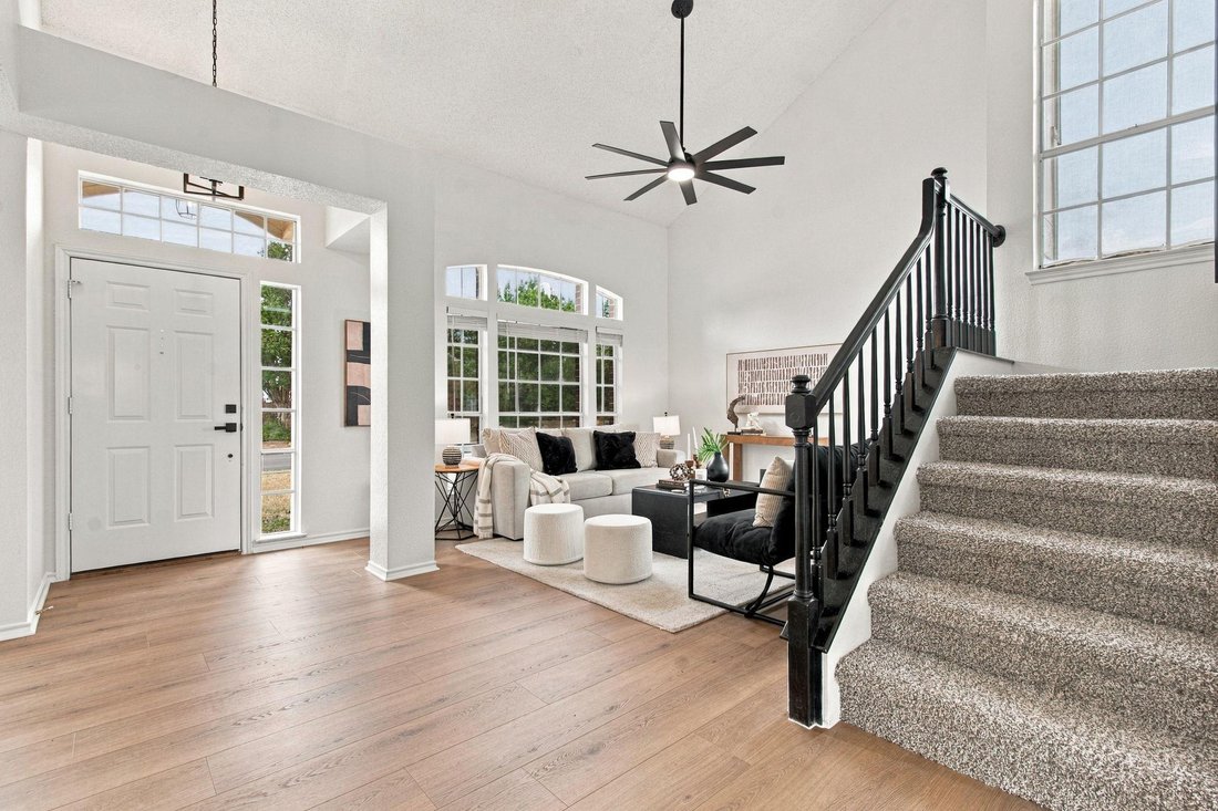 House in Cedar Park, Texas, United States 5 - 18964963